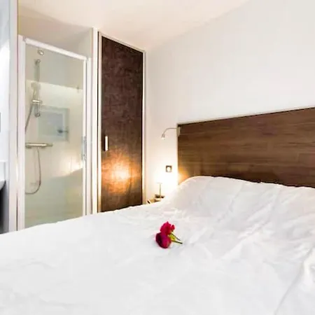 Apartment Cannes Croisette Next To The Carlton Hotel *